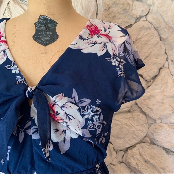 High low dress - Picture 3 of 4